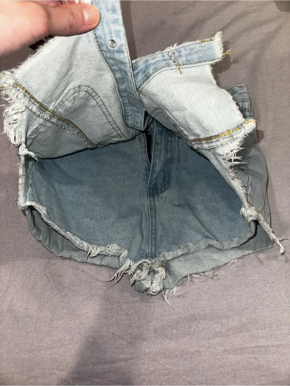 Button-Front Light Blue Denim Short Shorts with Frayed Hem